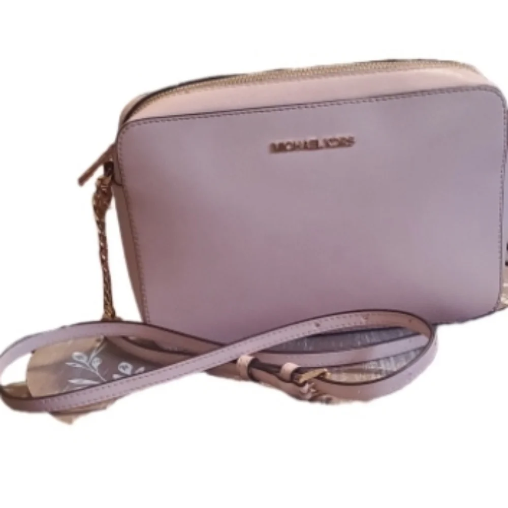 Michael Kors Light Pink/Rose Jet Set Medium Leather Crossbody